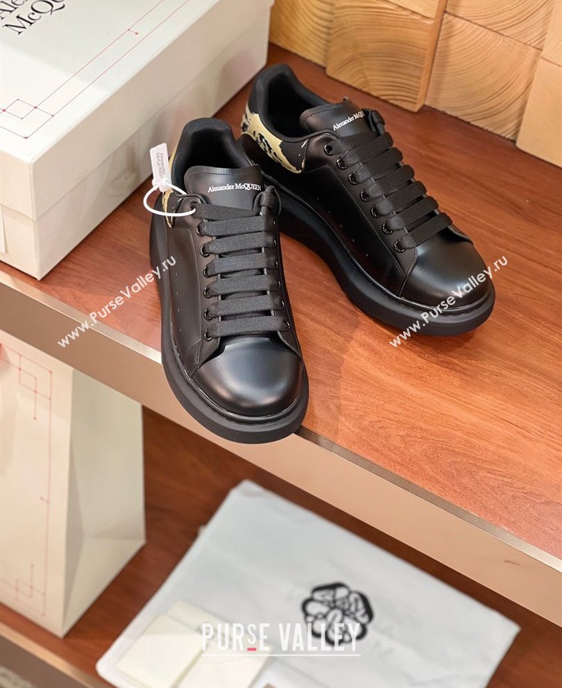 Alexander McQueen Oversized Women/Men Sneakers in Calf Leather 12 2024 (kaola-24030812)