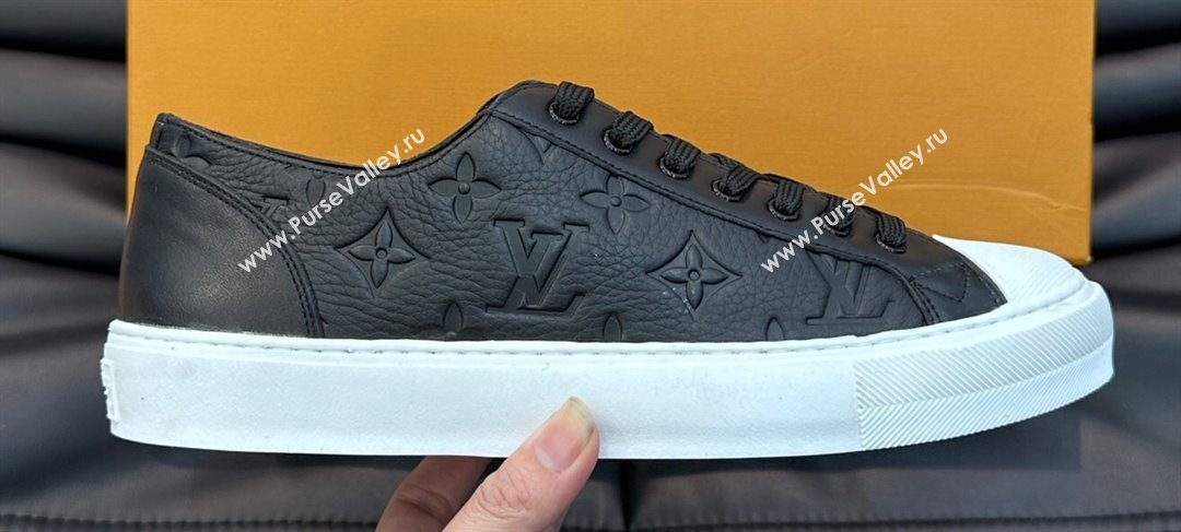 Louis Vuitton Mens Rivoli Sneakers 42 (shouhe-24030942)