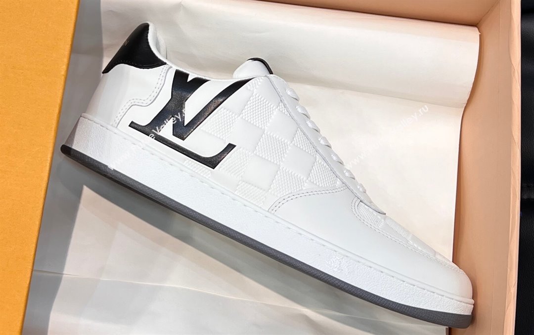 Louis Vuitton Mens Rivoli Sneakers 47 (shouhe-24030947)