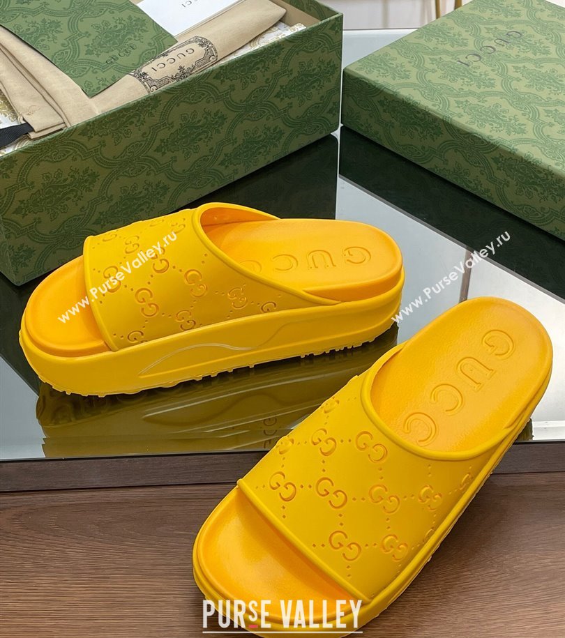 Gucci Women/Men platform perforated GG Rubber slide sandals Yellow 2024 (modeng-24031131)