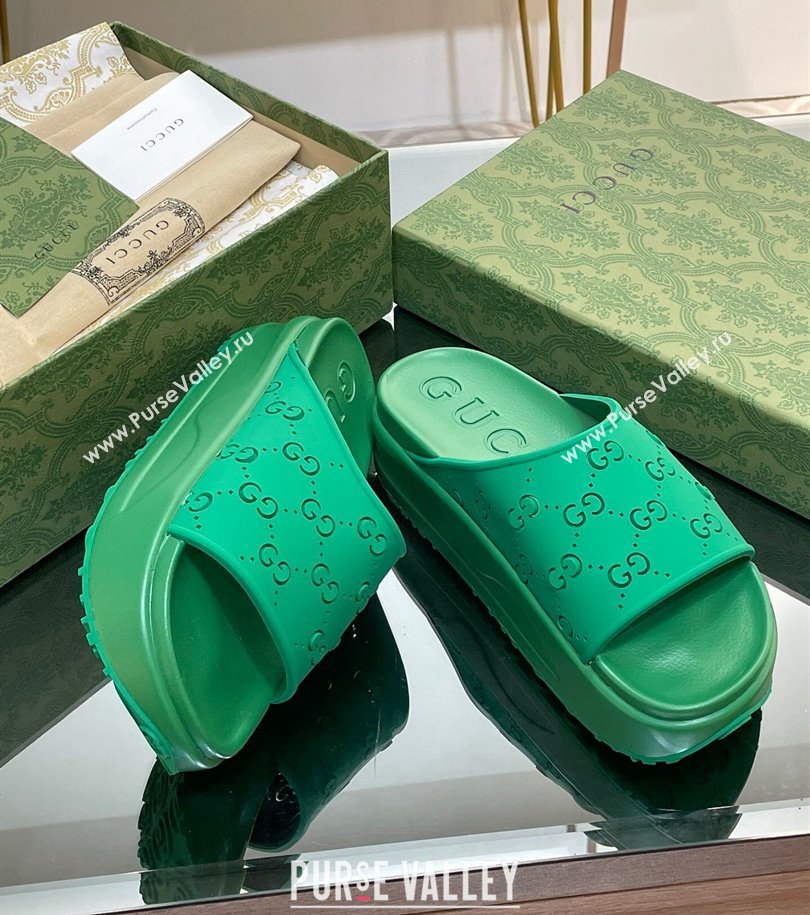 Gucci Women/Men platform perforated GG Rubber slide sandals Green 2024 (modeng-24031132)