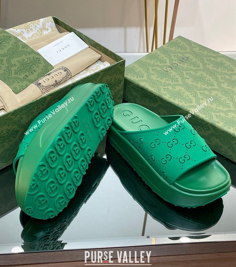 Gucci Women/Men platform perforated GG Rubber slide sandals Green 2024 (modeng-24031132)