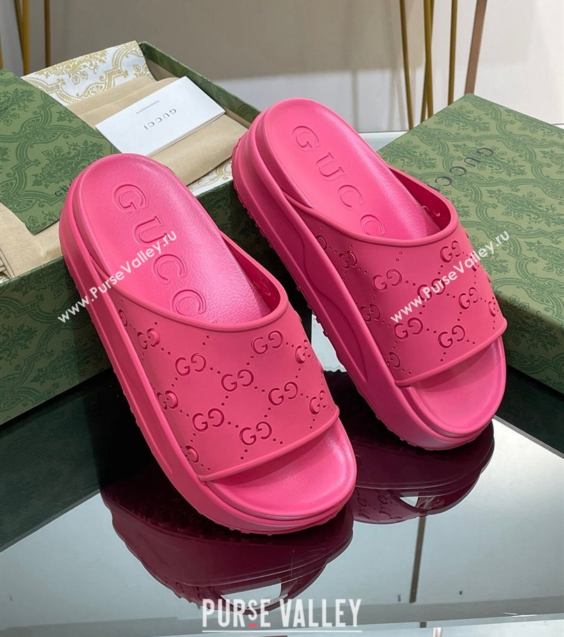 Gucci Women/Men platform perforated GG Rubber slide sandals Fuchsia 2024 (modeng-24031133)