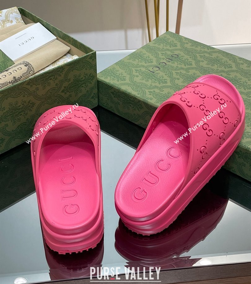 Gucci Women/Men platform perforated GG Rubber slide sandals Fuchsia 2024 (modeng-24031133)