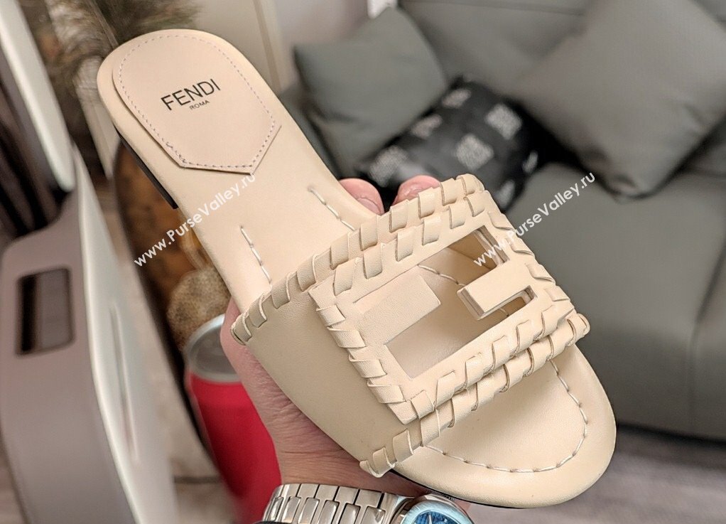 Fendi Baguette leather Slides White with lace-up details 2024 (modeng-24032062)