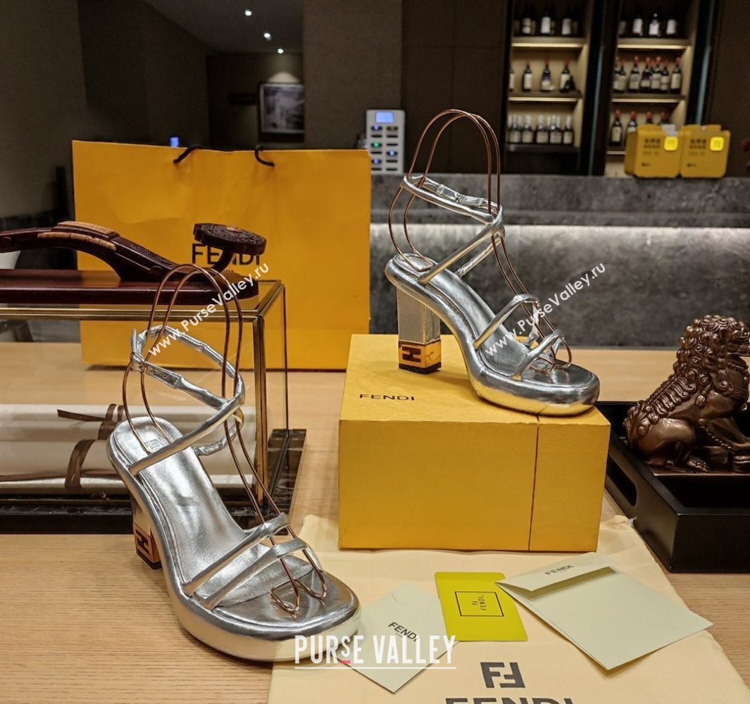 Fendi high-heeled 9cm Nappa Leather Baguette Sandals Silver 2024 (modeng-24032282)