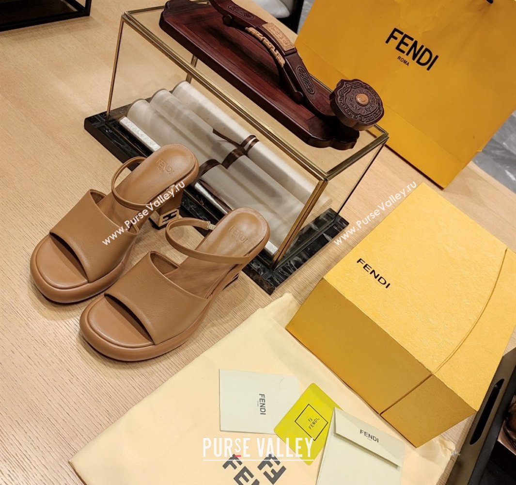 Fendi high-heeled 9cm Nappa Leather Baguette Slide Sandals Brown 2024 (modeng-24032274)