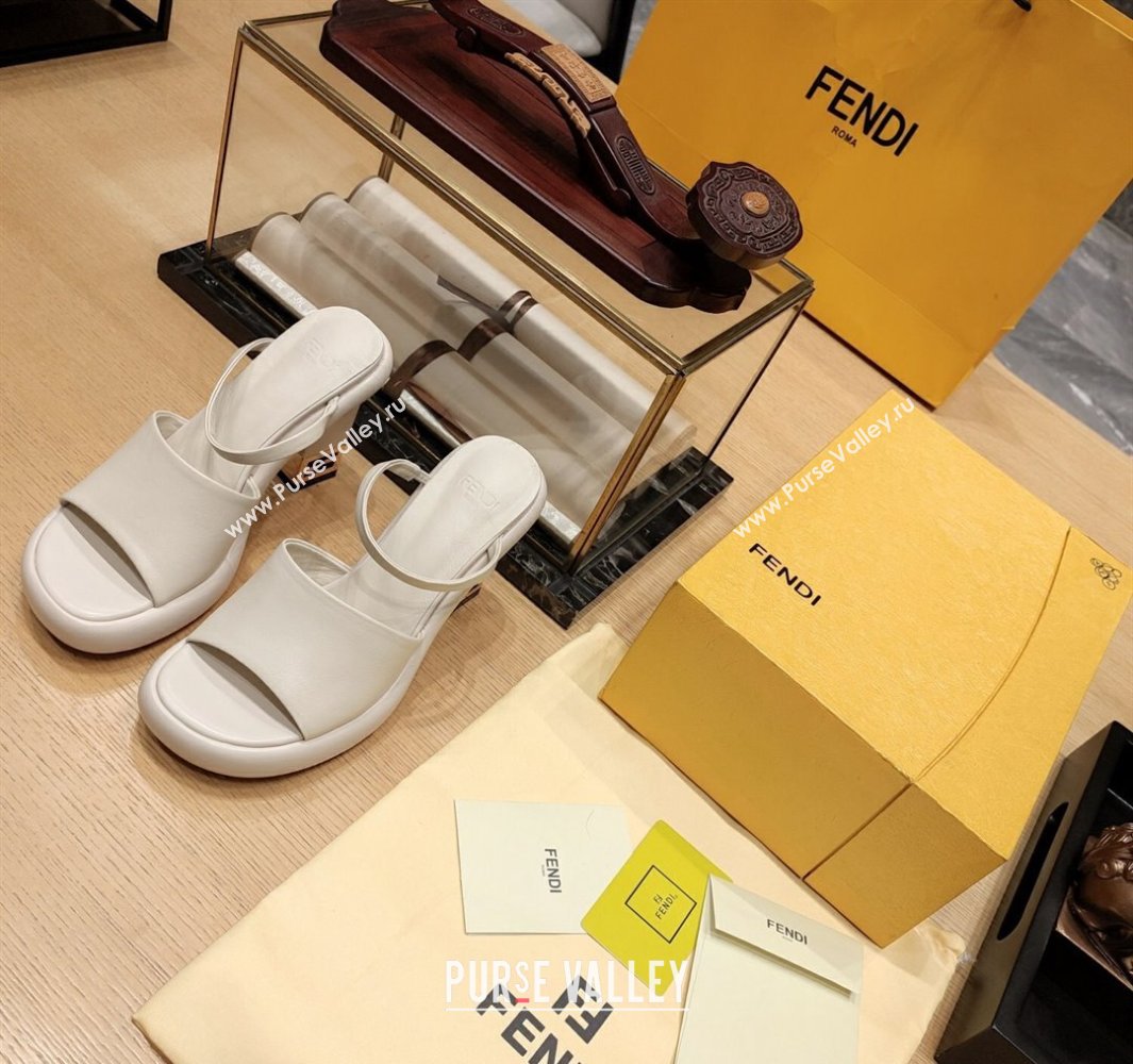 Fendi high-heeled 9cm Nappa Leather Baguette Slide Sandals Creamy 2024 (modeng-24032273)