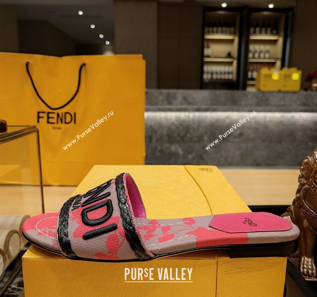 Fendi Signature Slides in canvas Pink with all-over floral print 2024 (modeng-24032054)