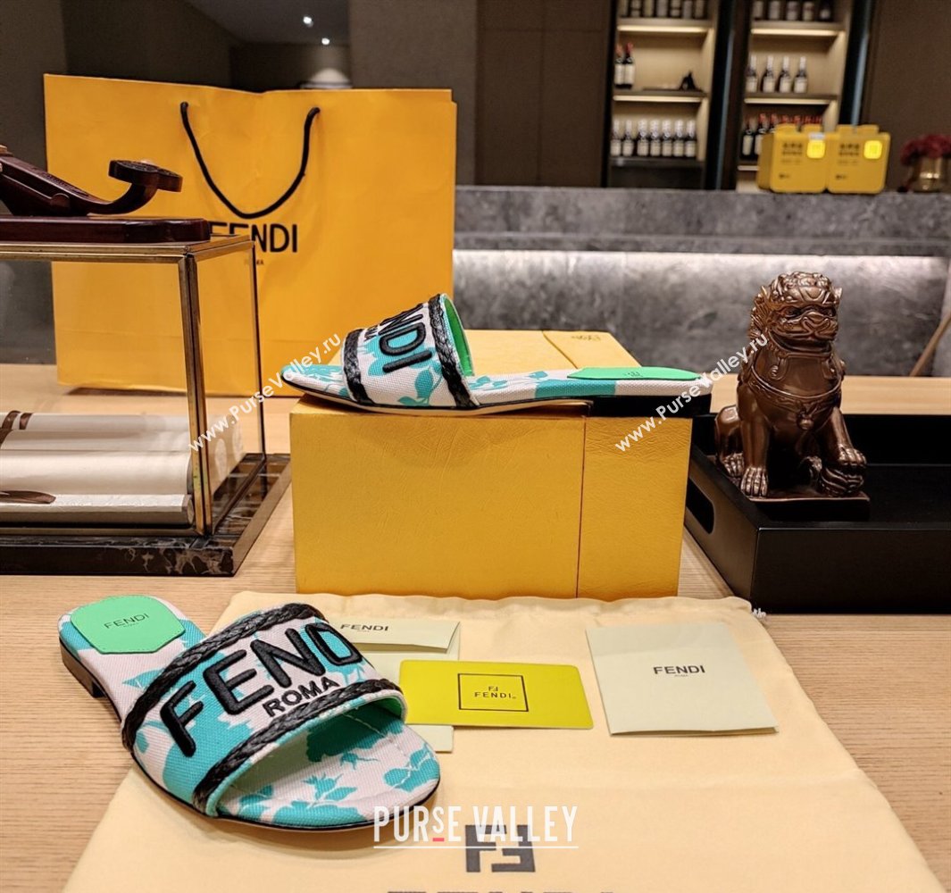 Fendi Signature Slides in canvas Green with all-over floral print 2024 (modeng-24032055)