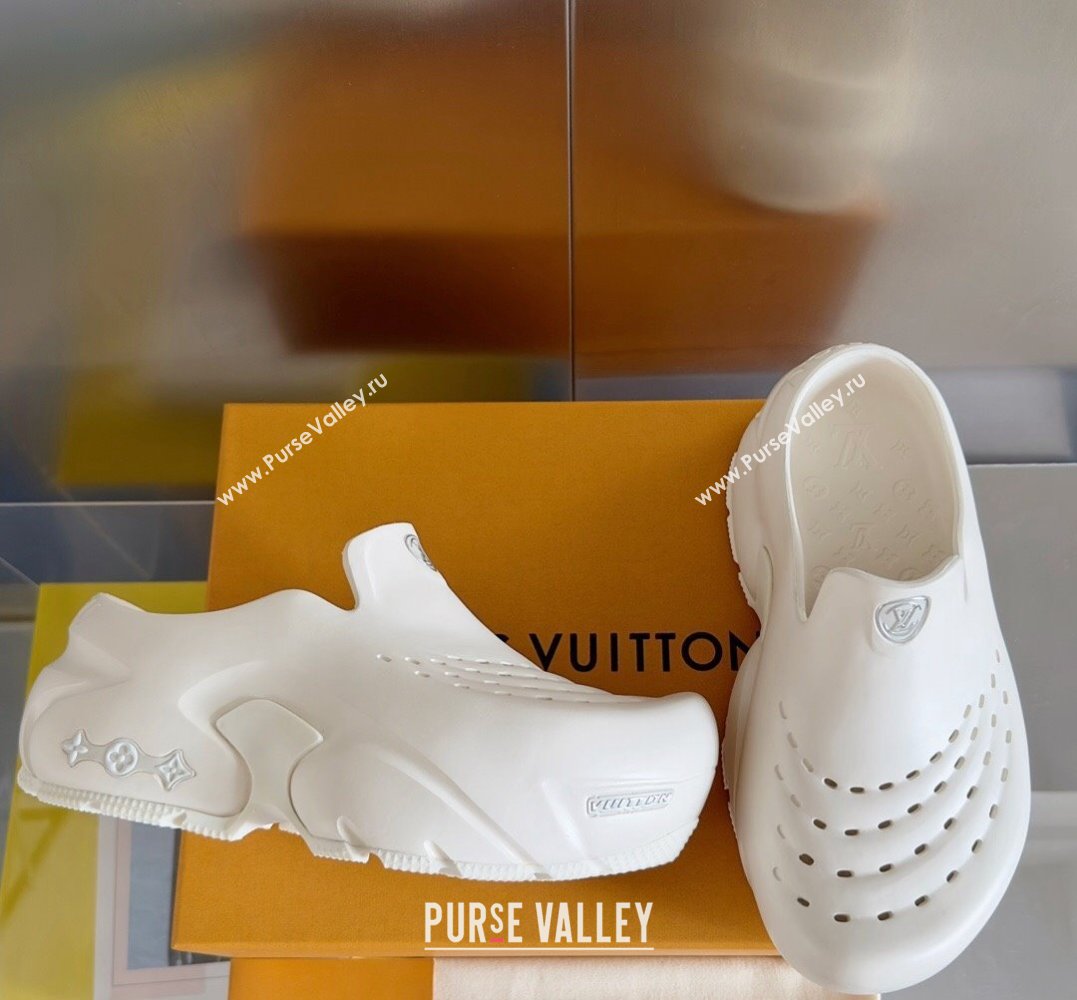 Louis Vuitton EVA rubber Mens LV Shark Clog Top Quality White 2024 (guoran-24031209)