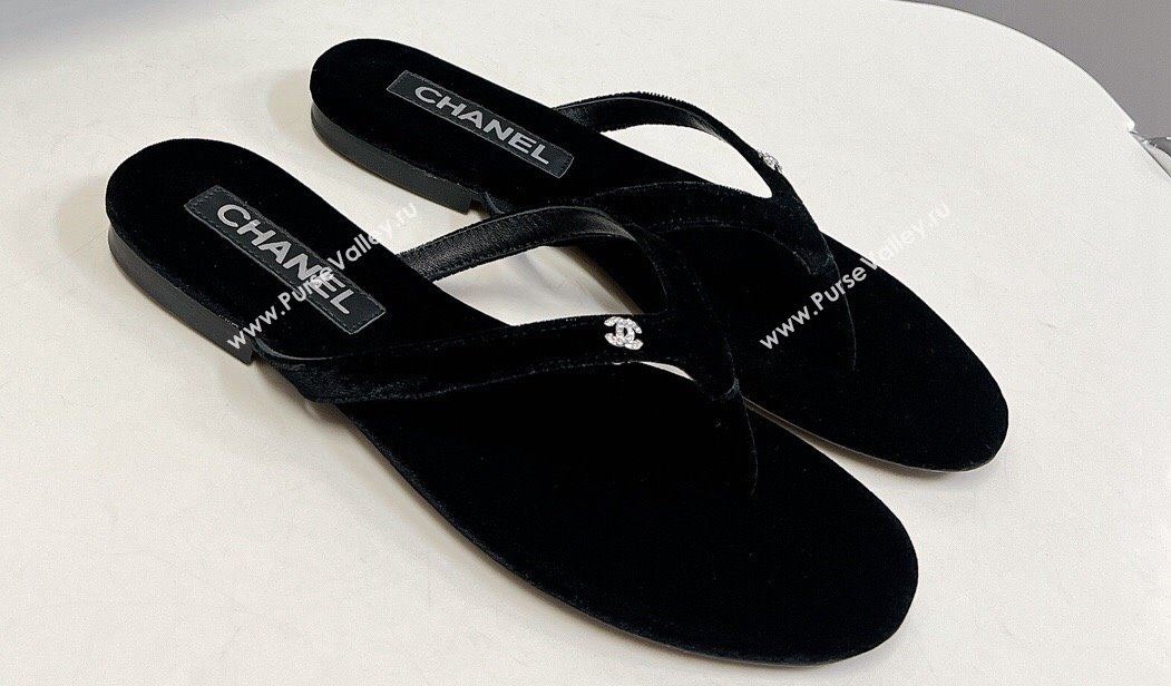 Chanel Crystal CC Logo Thong Sandals Velvet Black 2024 (modeng-24031148)