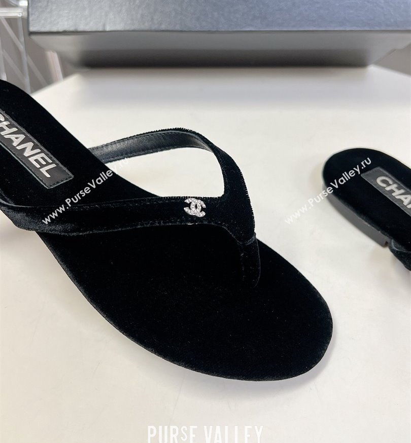 Chanel Crystal CC Logo Thong Sandals Velvet Black 2024 (modeng-24031148)