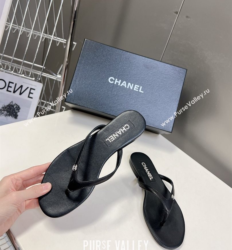 Chanel Crystal CC Logo Thong Sandals Calfskin Black 2024 (modeng-24031150)