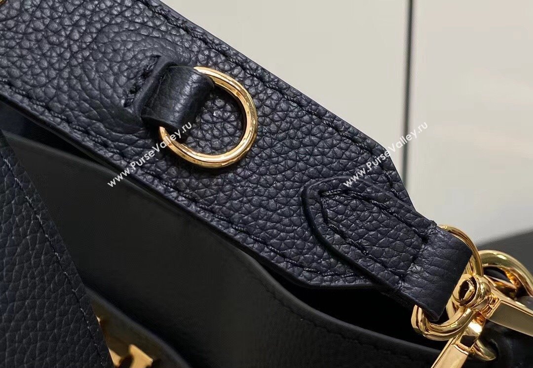 Louis Vuitton Grained calf leather Lock and Walk Bag M24006 Black 2024 (kiki-24031901)