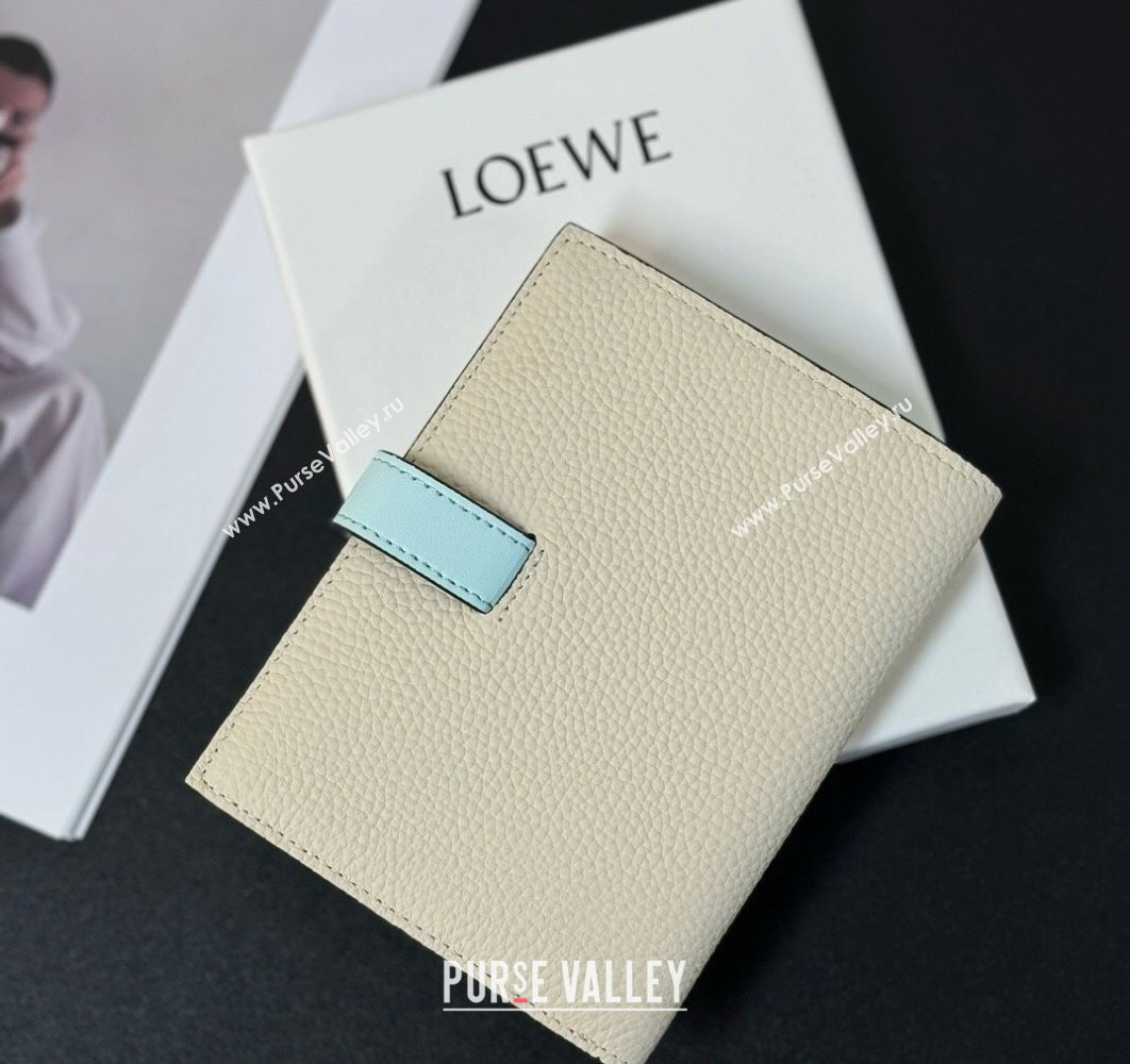 Loewe Medium vertical wallet in soft grained calfskin Creamy (hongyun-24032020)