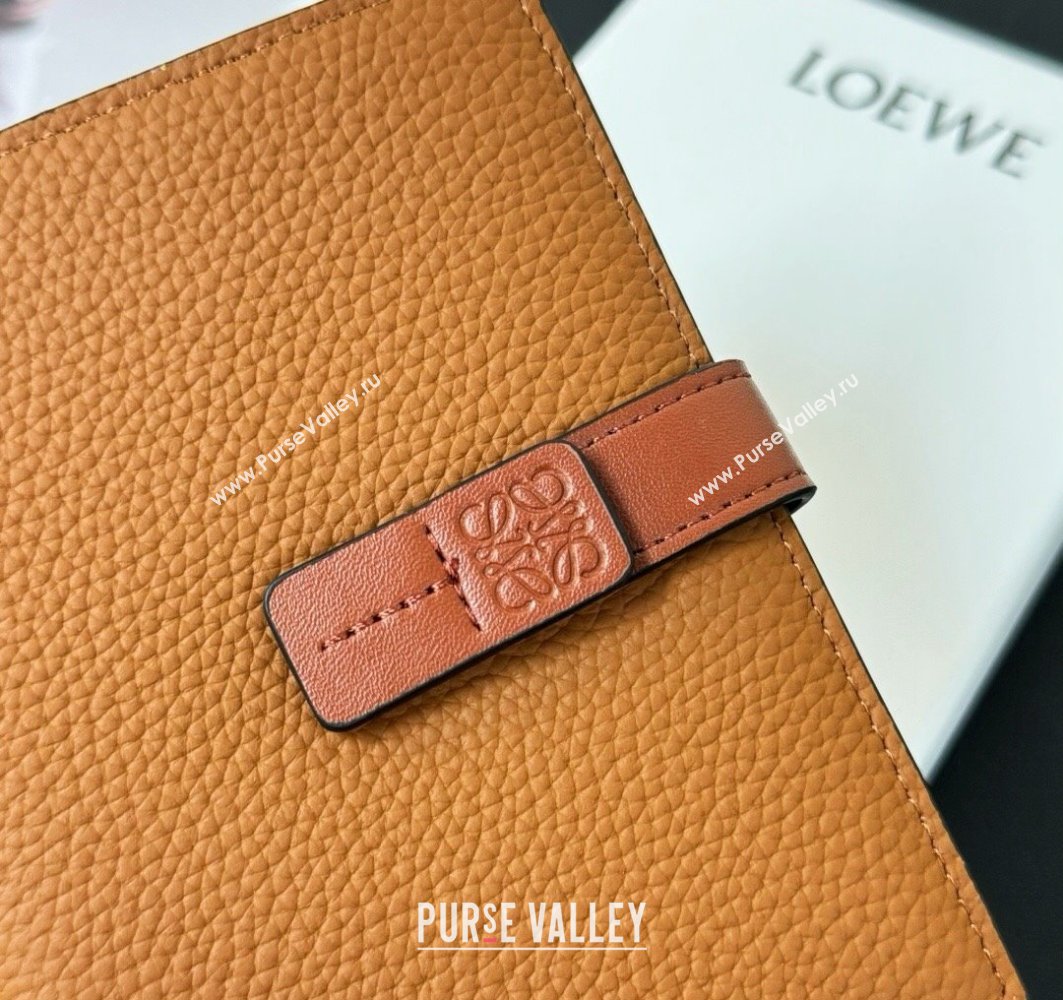 Loewe Medium vertical wallet in soft grained calfskin Khaki (hongyun-24032018)