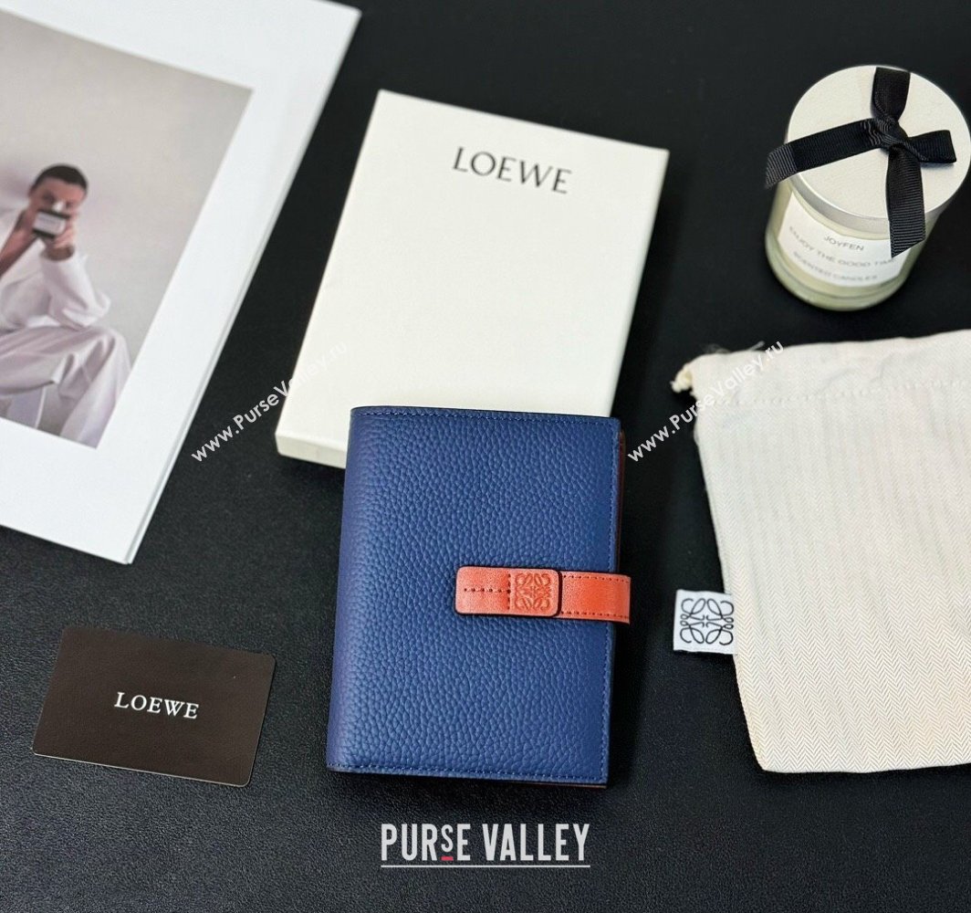 Loewe Medium vertical wallet in soft grained calfskin Blue (hongyun-24032021)