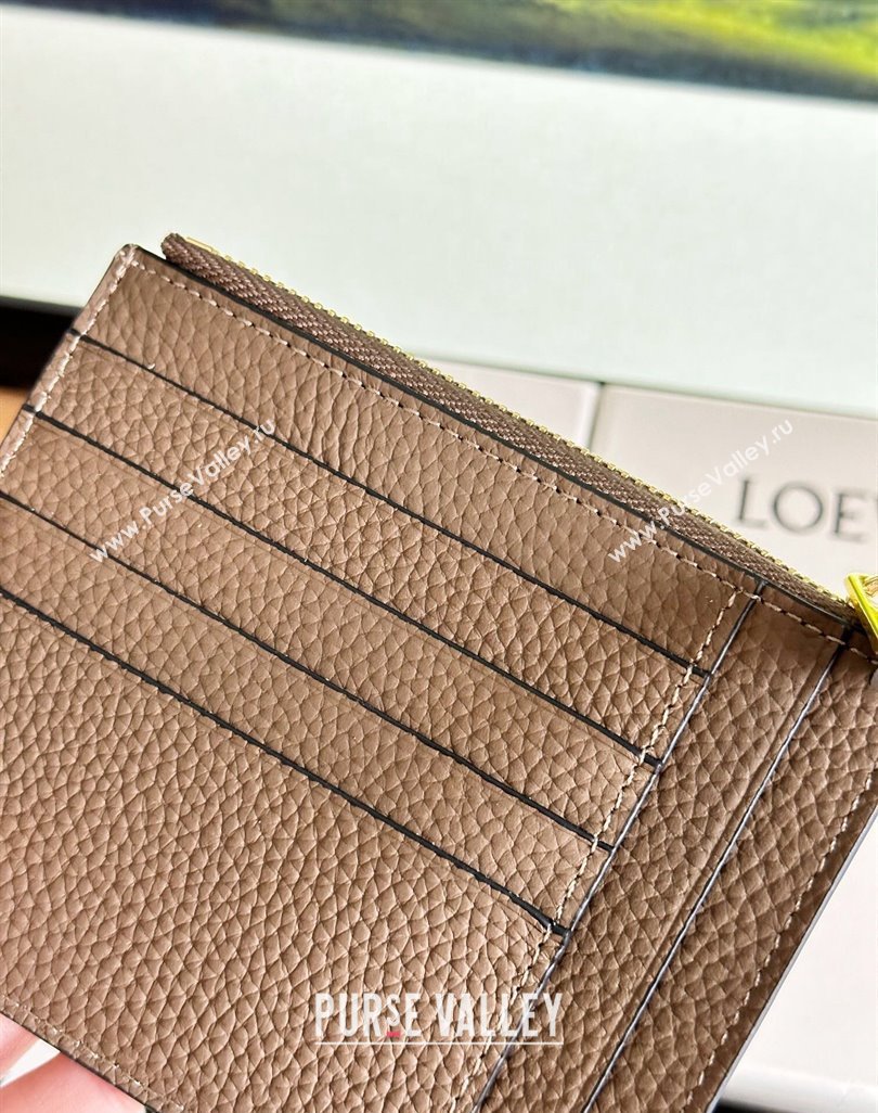 Loewe Large coin cardholder in soft grained calfskin Camel (hongyun-24032025)