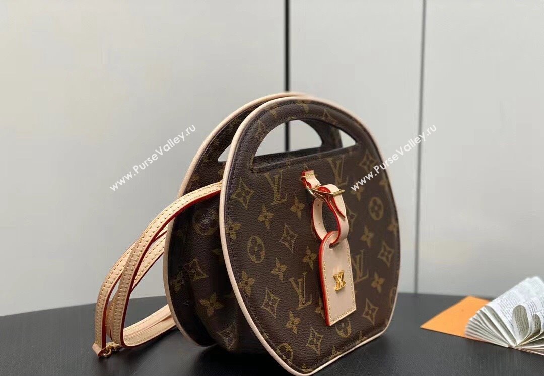 Louis Vuitton Monogram Canvas Around Me PM Bag M47117 2024 (kiki-24031903)