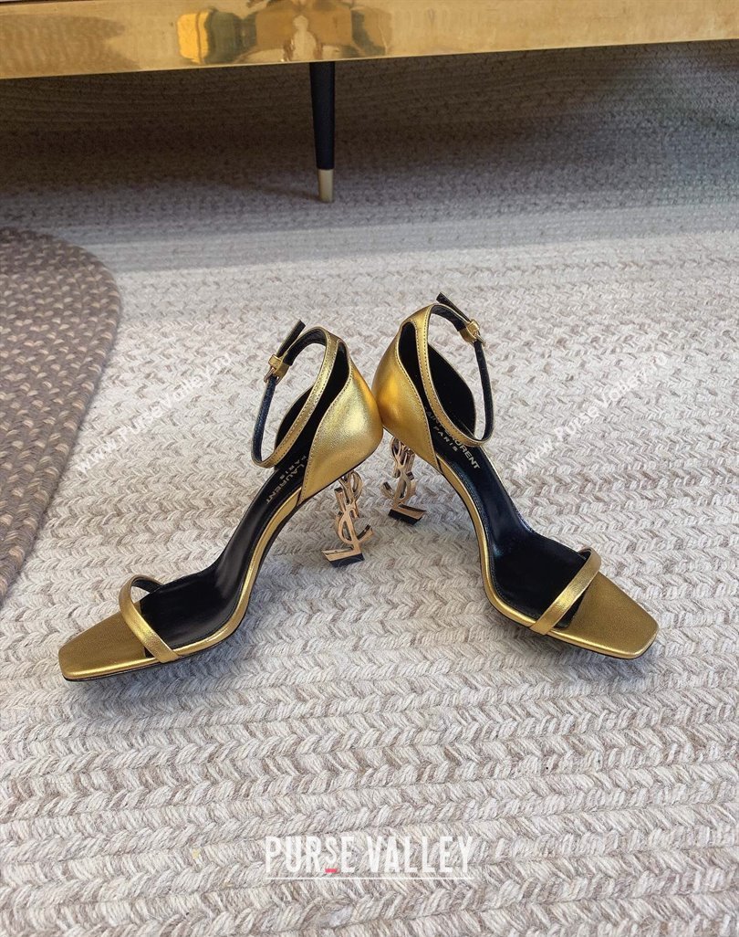 Saint Laurent Heel 8.5cm Opyum sandals in leather 557679 Gold (modeng-24032243)