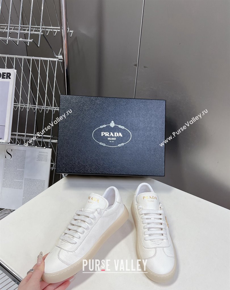 Prada Lane leather Women/Men Sneakers with enameled triangle 2EE394 01 2024 (modeng-24032691)