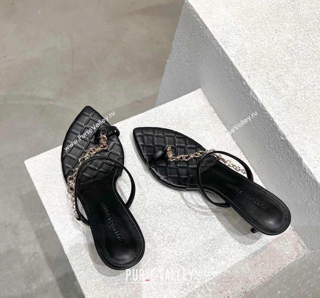 Bottega Veneta Heel 6.5cm Leaf Thong Sandals Black with signature knot chain embellishment 2024 (modeng-24032671)