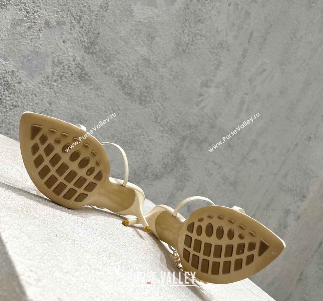 Bottega Veneta Heel 6.5cm Leaf Thong Sandals Creamy with signature knot chain embellishment 2024 (modeng-24032672)