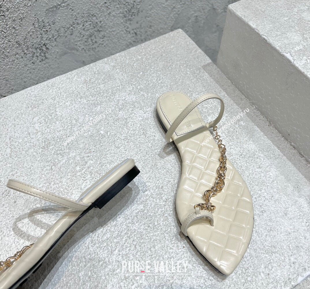 Bottega Veneta Leaf Flat Thong Sandals Creamy with signature knot chain embellishment 2024 (modeng-24032674)