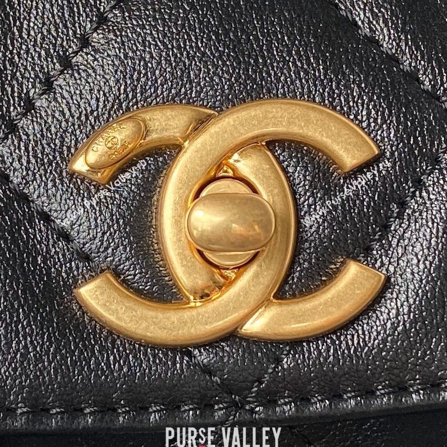 Chanel Shiny Calfskin Gold-Tone Metal Large Hobo Bag AS4668 Black 2024 (jiyuan-24032728)