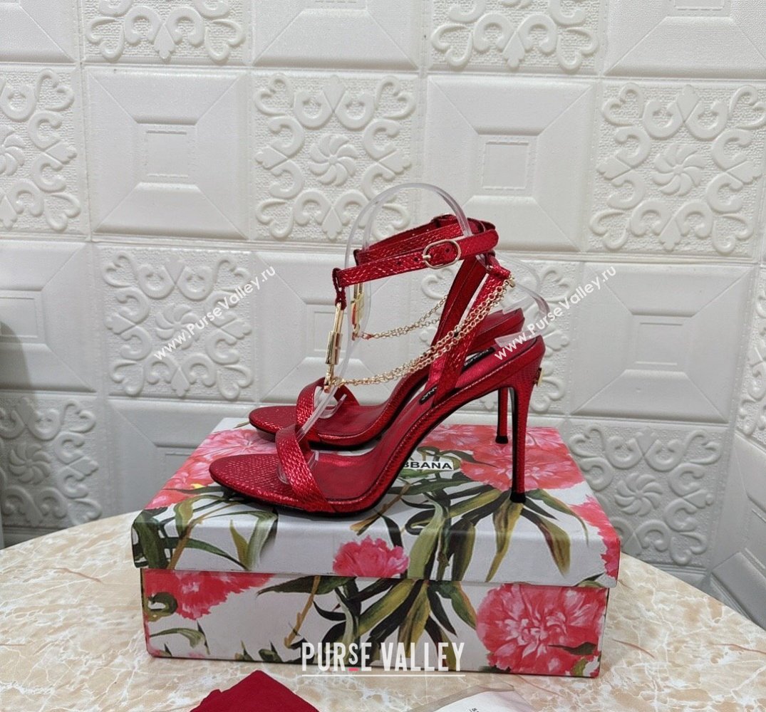 Dolce Gabbana Heel 10.5cm Karung sandals Red with chain and charm 2024 (modeng-24032913)