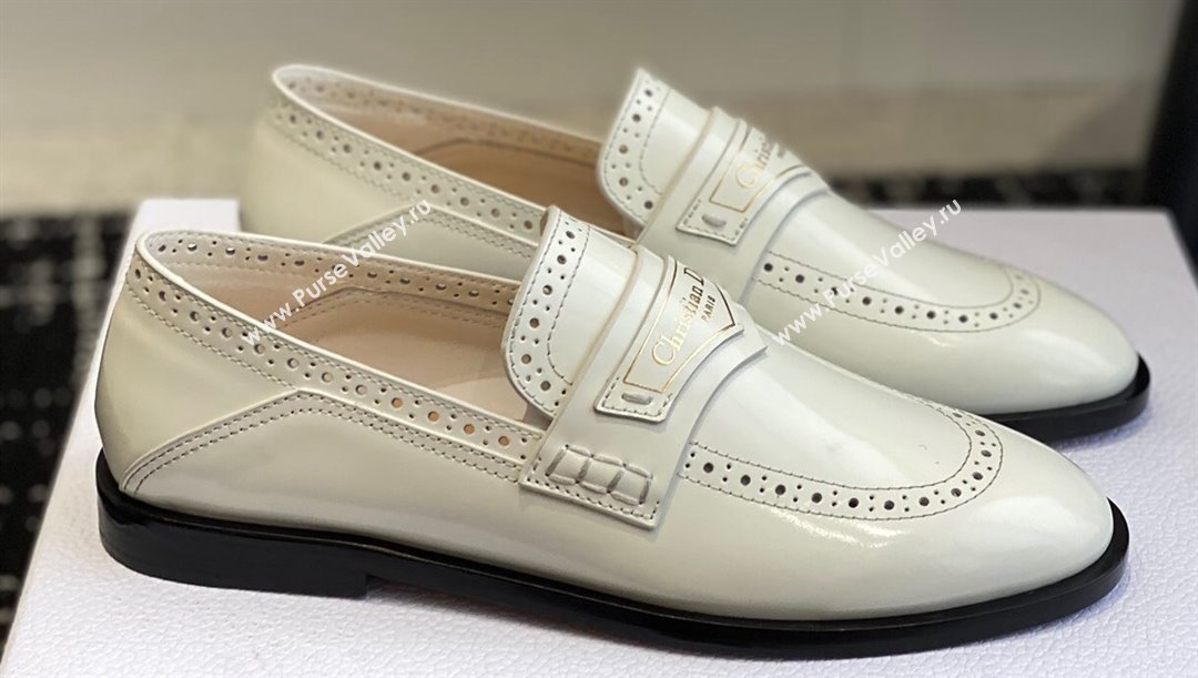 Dior Boy Loafers in White Calfskin 2024 (jincheng-24032824)