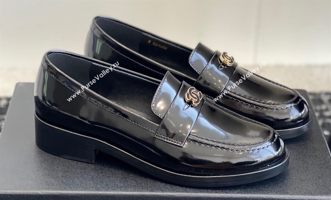 Chanel Shiny Calfskin Moccasins G45504 Black 2024 (jincheng-24032841)