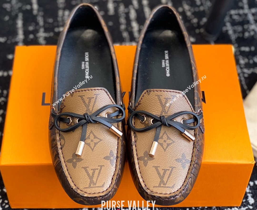 Louis Vuitton Gloria Flat Loafers in Monogram Reverse Canvas (jincheng-24032708)