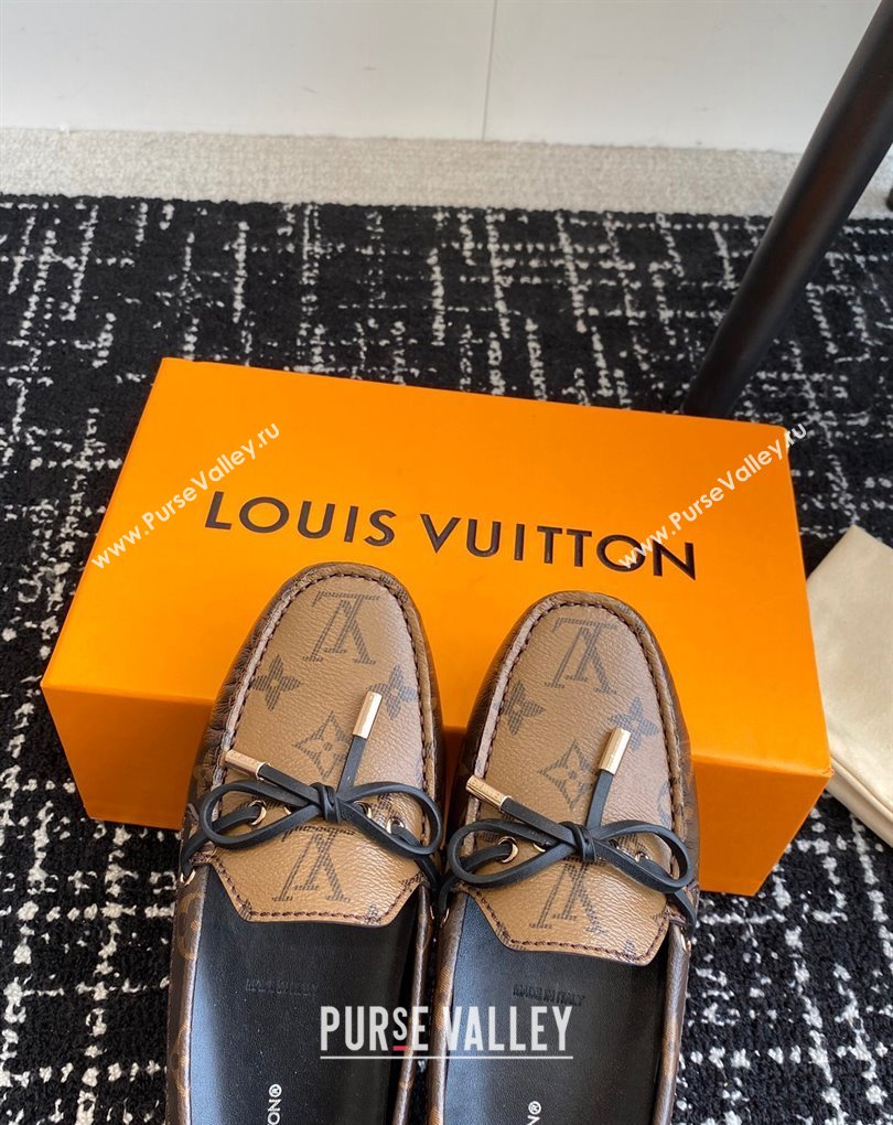 Louis Vuitton Gloria Flat Loafers in Monogram Reverse Canvas (jincheng-24032708)