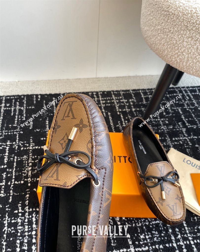 Louis Vuitton Gloria Flat Loafers in Monogram Reverse Canvas (jincheng-24032708)