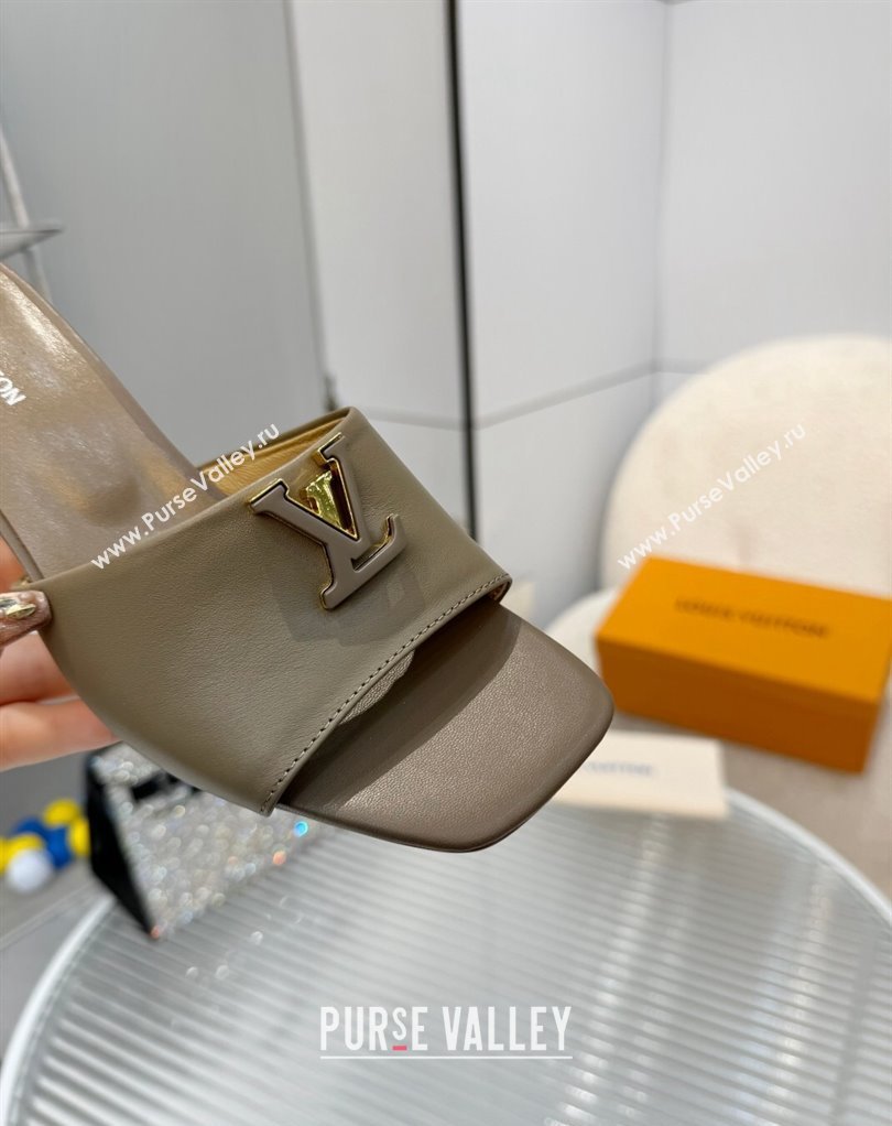 Louis Vuitton Calf leather LV Capri Heel Mules Etoupe 2024 (modeng-24033019)