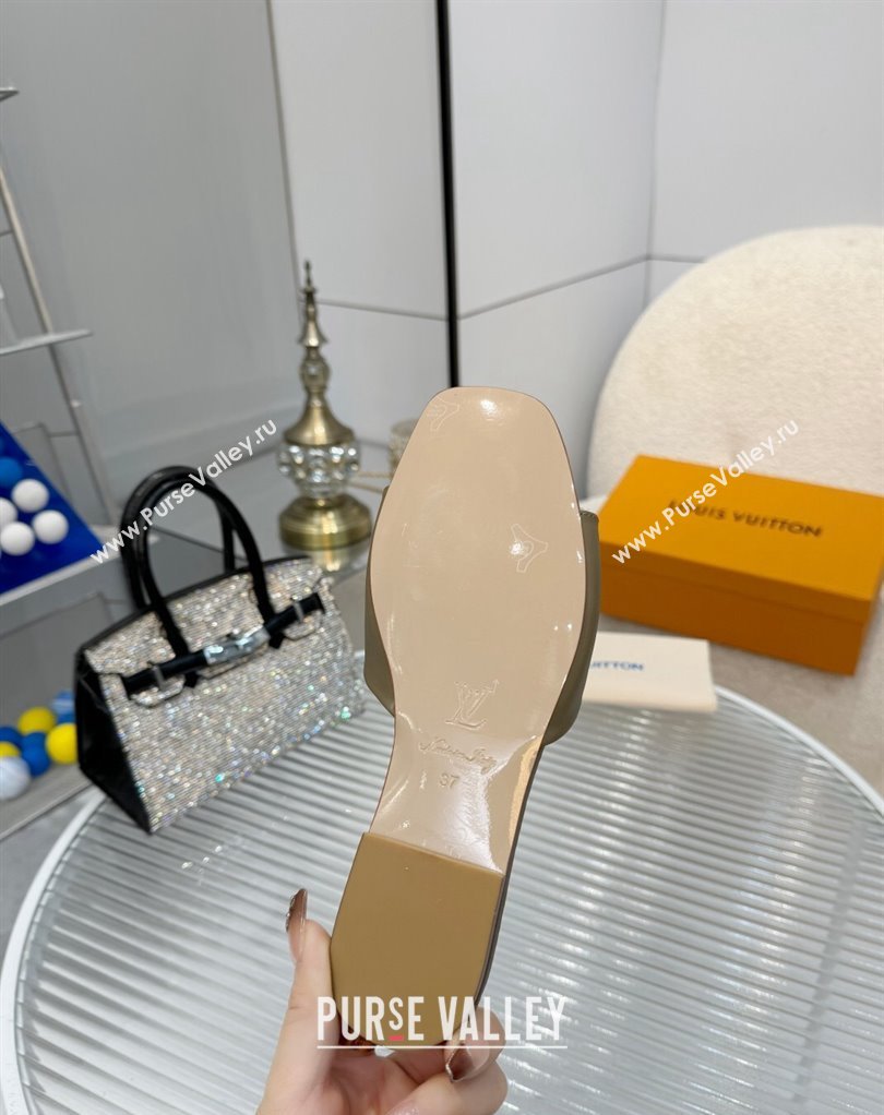 Louis Vuitton Calf leather LV Capri Flat Mules Etoupe 2024 (modeng-24033029)