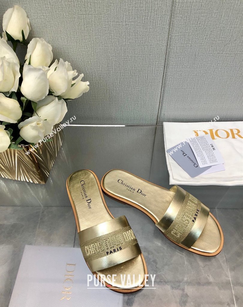 Dior Dway Slides in Gold Calfskin and Embroidered Cotton 2024 (modeng-24033015)