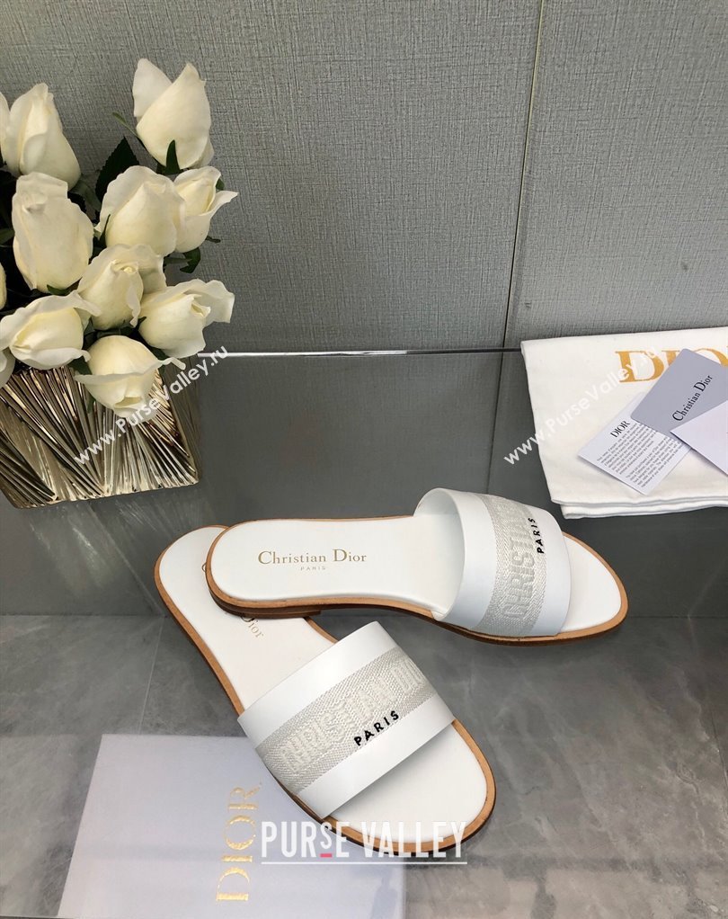 Dior Dway Slides in White Calfskin and Embroidered Cotton 2024 (modeng-24033011)