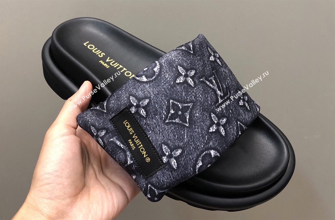 Louis Vuitton Pool Pillow Flat Comfort Women/Men Mules 11 2024 (modeng-240330a11)