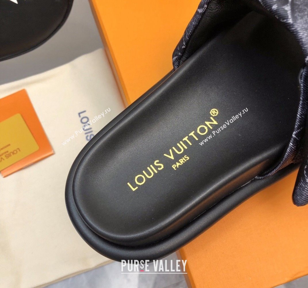 Louis Vuitton Pool Pillow Flat Comfort Women/Men Mules 11 2024 (modeng-240330a11)