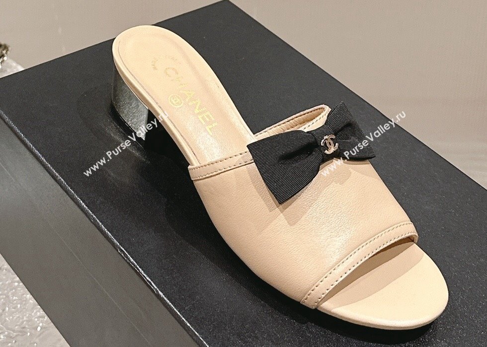 Chanel Lambskin Grosgrain Heel Mules with Bow G45691 Beige 2024 (modeng-24040130)