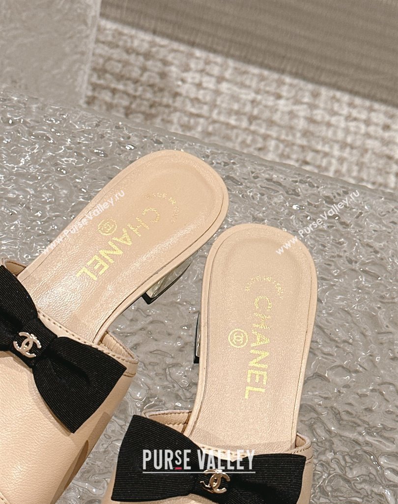 Chanel Lambskin Grosgrain Heel Mules with Bow G45691 Beige 2024 (modeng-24040130)