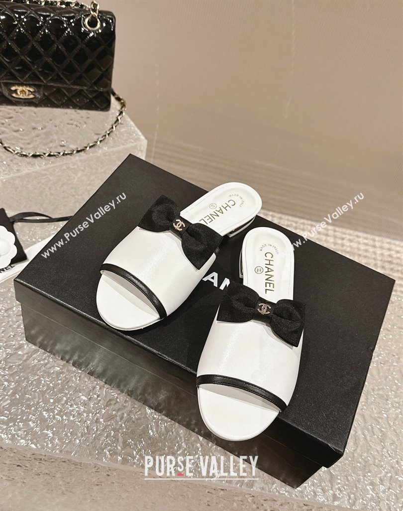 Chanel Lambskin Grosgrain Flat Mules with Bow G45691 White 2024 (modeng-24040132)
