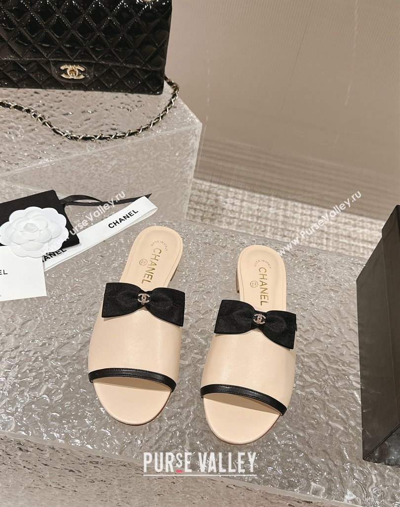 Chanel Lambskin Grosgrain Flat Mules with Bow G45691 Beige 2024 (modeng-24040133)