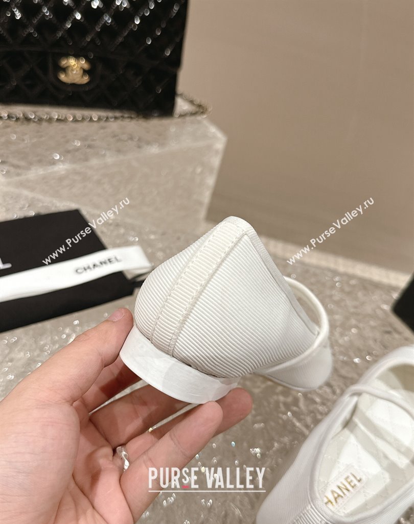 Chanel Cotton Silk Mary Janes G45503 White 2024 (modeng-24040238)