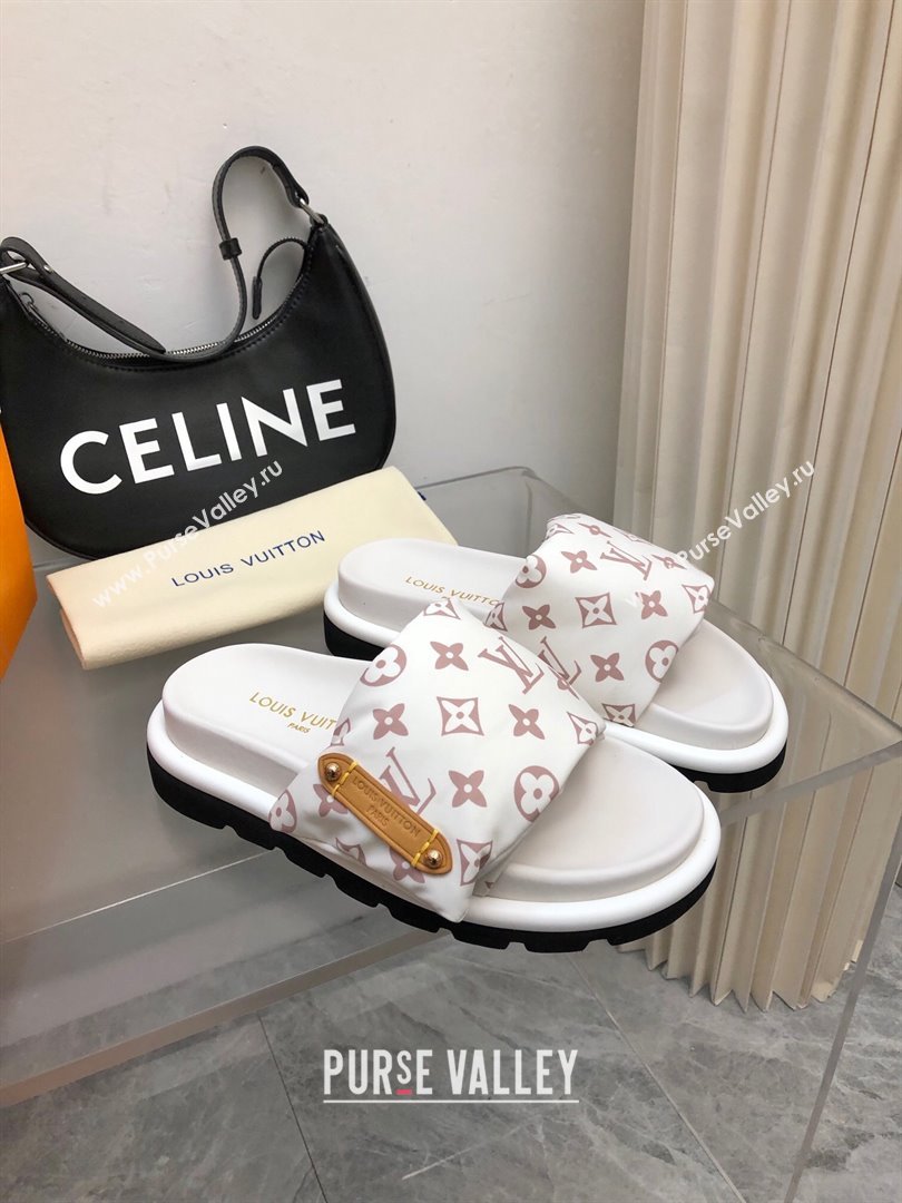 Louis Vuitton Pool Pillow Flat Comfort Women/Men Mules 06 2024 (modeng-240330a06)