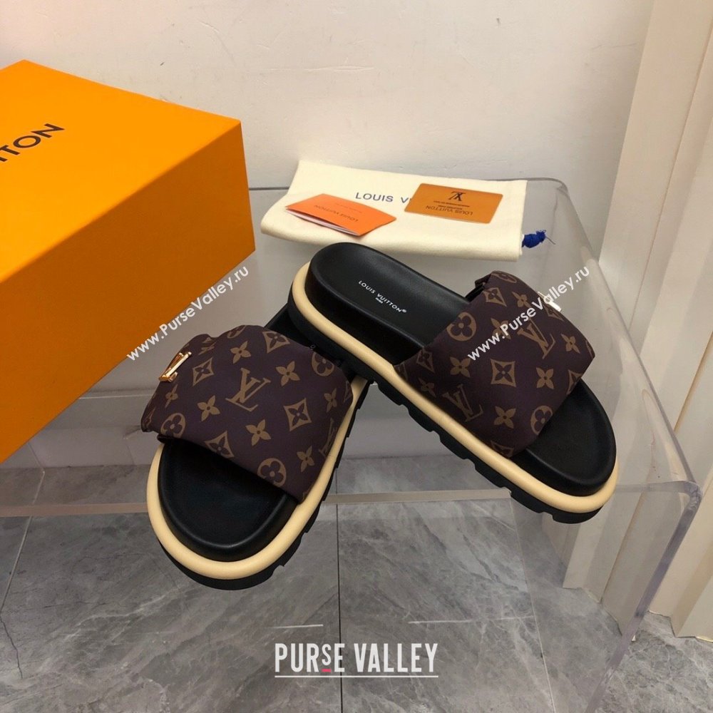 Louis Vuitton Pool Pillow Flat Comfort Women/Men Mules 01 2024 (modeng-240330a01)