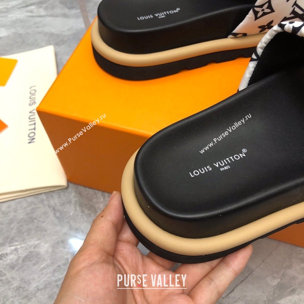 Louis Vuitton Pool Pillow Flat Comfort Women/Men Mules 04 2024 (modeng-240330a04)